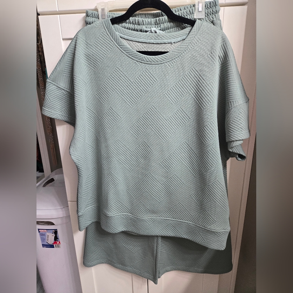 Women's Green Textured Top